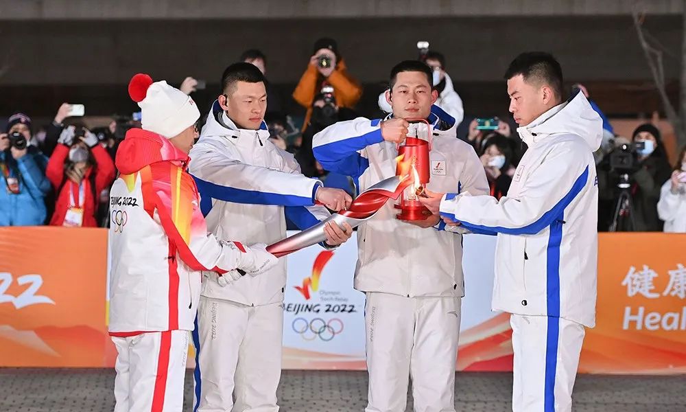 ����������ί����